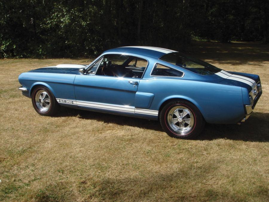  Shelby GT350 Paxton Supercharged 1966 года  (фото 1 из 3)